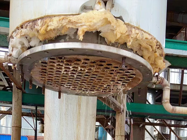 化工廠(chǎng)廢水蒸發(fā)器管道堵死疏通